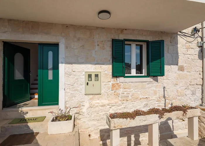 Bobel Deluxe Tiny House Povlja (Brac)