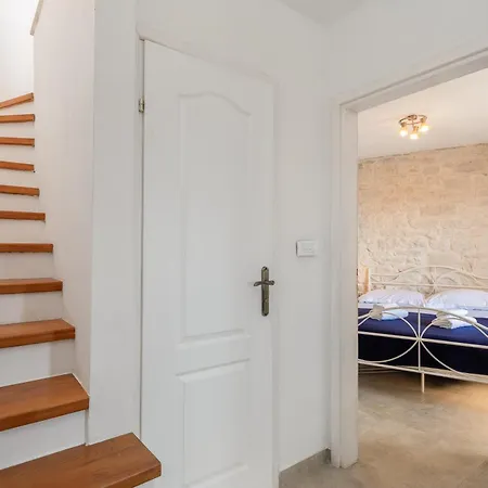 Bobel Deluxe Tiny House