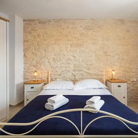 بيت للعطل Bobel Deluxe Tiny House *