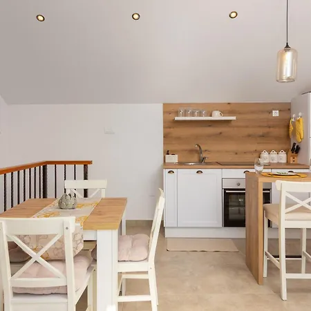 Bobel Deluxe Tiny House *