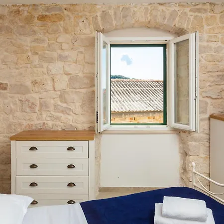 Bobel Deluxe Tiny House