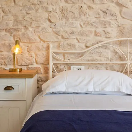 Bobel Deluxe Tiny House 펜션 *