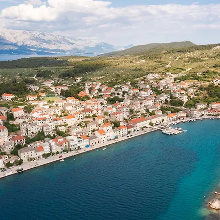 Holiday home Bobel Deluxe Tiny House Povlja (Brac)