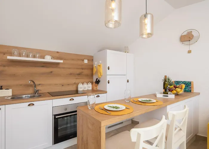 Holiday home Bobel Deluxe Tiny House Povlja (Brac)