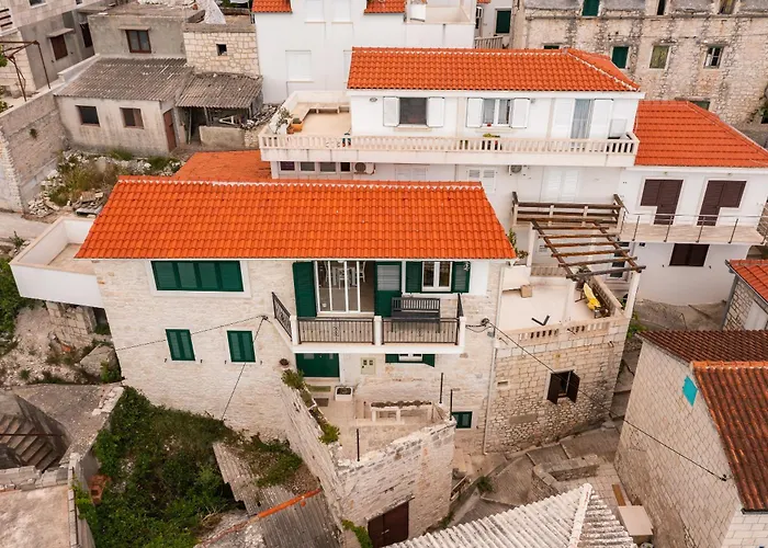 Holiday home Bobel Deluxe Tiny House Povlja (Brac)